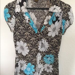 Floral fitted blouse